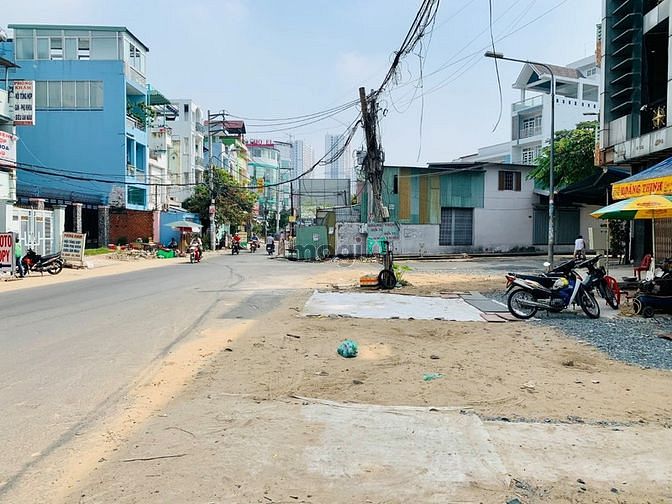 Hình ảnh [CHOTHUÊ ĐẤT 2MT] Lý Chiêu Hoàng nối dài và hẻm 6m,754m2, giá 49tr