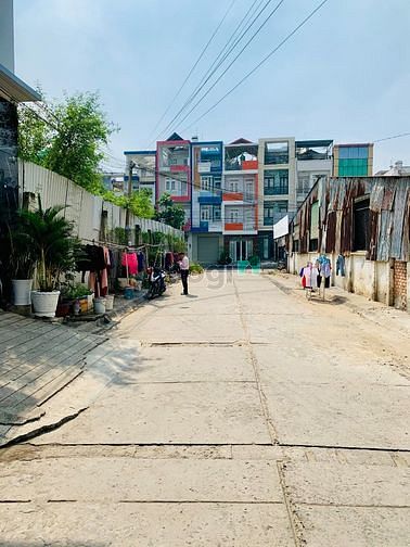 Hình ảnh [CHOTHUÊ ĐẤT 2MT] Lý Chiêu Hoàng nối dài và hẻm 6m,754m2, giá 49tr