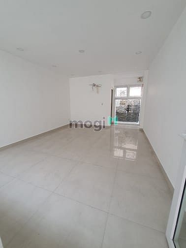 Hình ảnh Cho thuê nhà 386C Lê Văn Sỹ, Phường 14, Quận 3