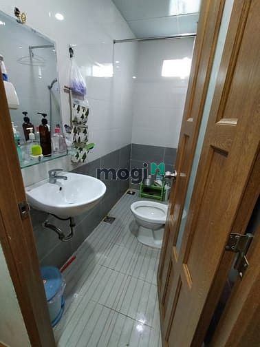 Hình ảnh Cho thuê chdv gần chợ Bà Chiểu.Đh hutech-Hồng Bàng-UEF,2PN