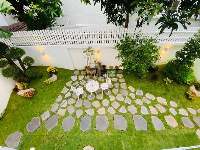 Hình ảnh Cho thuê biệt thự Phú Mỹ, Quận 7, Tp. Hồ Chí Minh nhà mới 100%