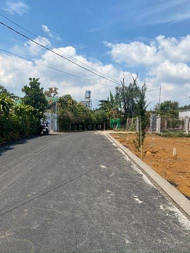 Hình ảnh Bán nhanh lô đất gần trung tâm