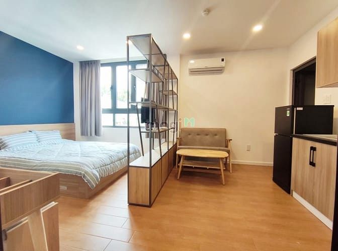 Hình ảnh CHDV mới xây ban công, full nội thất ngay quận 3.