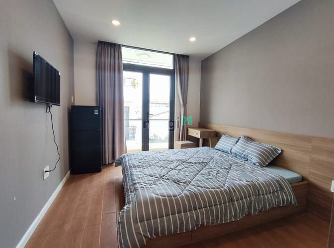 Hình ảnh CHDV mới xây ban công, full nội thất ngay quận 3.