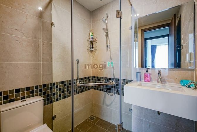 Hình ảnh Cho thuê Trang Chủ MB66.COM / Đăng Ký Tặng 66K River Gate Quận 4, 74m2 2 phòng ngủ 2wc, full nội thất