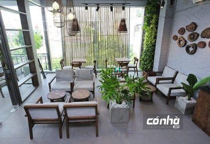 Hình ảnh Cho Thuê Căn nhà Góc 2 mặt tiền đường lớn quận Tân Bình