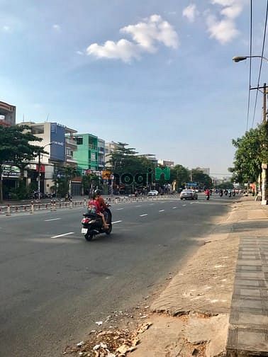 Hình ảnh Đúng Giá + Đúng Vị Trí . Bán Gấp 3 Lô Đất KDC Tên Lửa . 3 Tỷ 950 Triệu