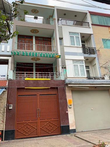 Hình ảnh Nhà mặt tiền KD đường Tên Lửa - 90m2