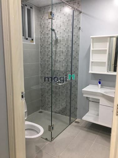 Hình ảnh CH cần cho thuê gâpMidtown 2PN ,81m2,nội thất cơ bản, giá15triệu/tháng
