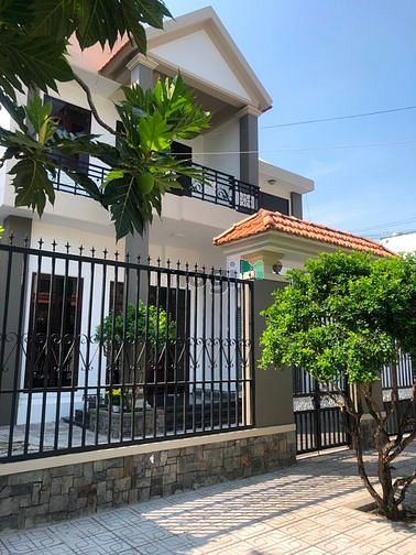 Hình ảnh Biệt thự mới khu Tên Lửa cách nhà thờ PhaoLo 200m 10x20