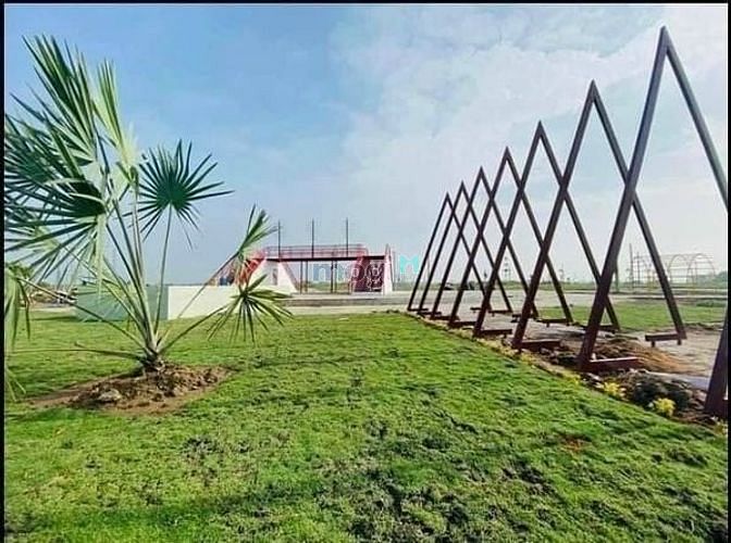 Hình ảnh Bán nền KDC VẠN PHÁT, Mặt tiền Quốc lộ - View sông, 325tr/Nhận nền