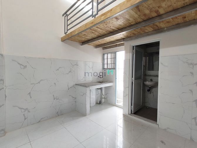 Hình ảnh Phòng trọ có gác cao 1m8 Lotte Cộng Hòa Tân Bình