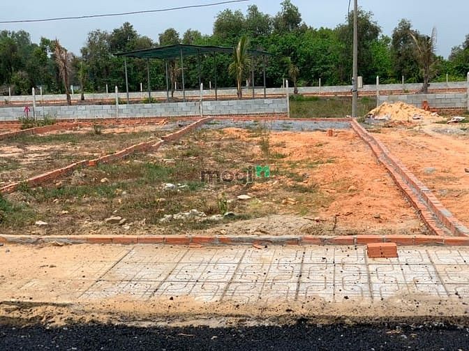 Hình ảnh Cần bán lô đất ở Củ Chi mặt đường 8m,1,5 tỷ, SHR
