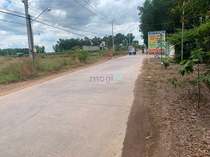 Hình ảnh Bán 6 xào 8. đất 2 mặt tiền ngay vòng xoay 60m, sổ riêng