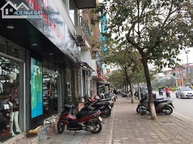 Hình ảnh Cho thuê nhà mặt phố Hoàng Hoa Thám, Ba Đình. DT 50m2, MT 5m