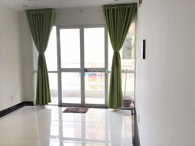 Hình ảnh Cho Thuê CHCC Giai Việt 82m2, 2PN, 2WC Ban Công Thoáng Mát