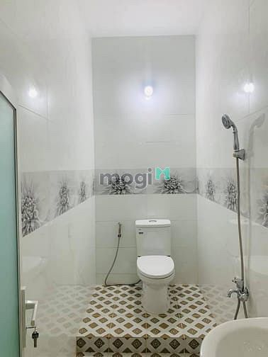 Hình ảnh Nhà 62m2, gấp bán nhà HXH 108 Cộng Hòa, Thăng Long,đối diện Vincom,