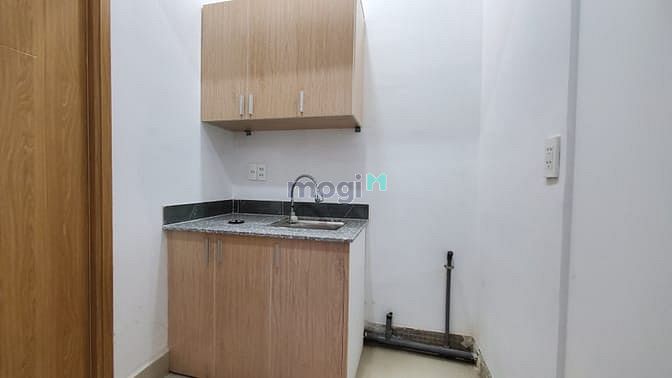 Hình ảnh Căn Hộ dịch vụ Bờ Bao Tân Thắng_Ban công_Bếp riêng_ Gần Aeon Tân Phú