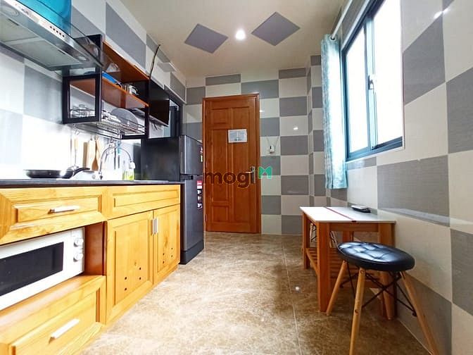 Hình ảnh Mb6623 nạp rút nhanh chóng studio FULL nội thất, giếng trời thoáng mát Cao Thắng Quận 3