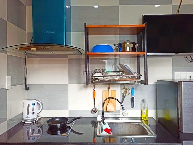 Hình ảnh Mb6623 nạp rút nhanh chóng studio FULL nội thất, giếng trời thoáng mát Cao Thắng Quận 3