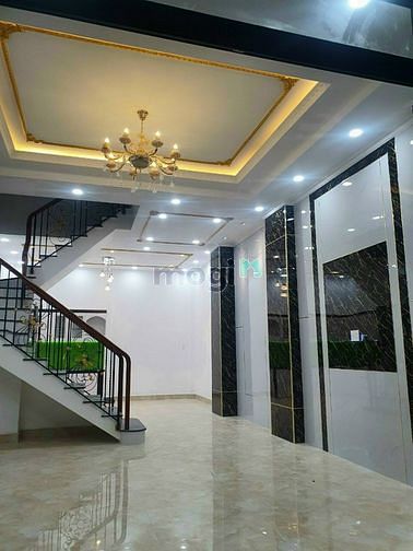 Hình ảnh Bán Nhanh Nhà Siêu Phẩm Cách Mạng Tháng 8 Quận 3 46m2
