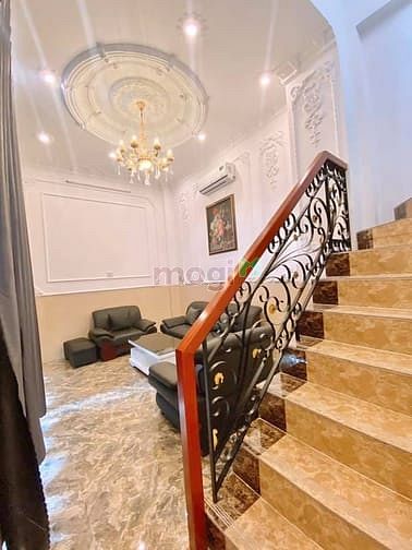Hình ảnh Bán nhà trệt 2 lầu kiểu cổ điển hẻm 234 hoàng quốc việt gía 3.2 tỷ