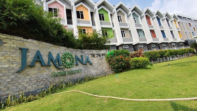 Hình ảnh Bán nhà 2 mặt tiền, sổ hồng 2020, TP.Thủ Đức, cách trung tâm TPHCM 8Km