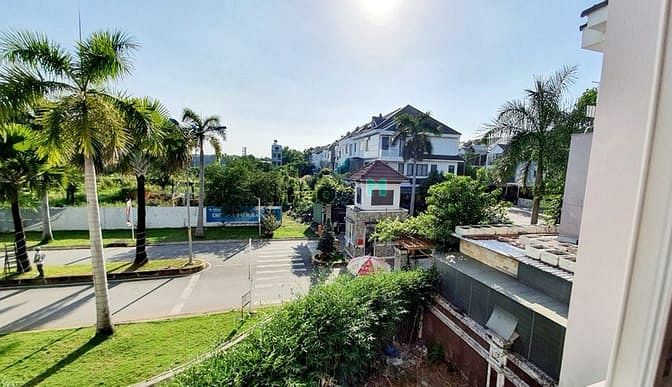 Hình ảnh Bán nhà 2 mặt tiền, sổ hồng 2020, TP.Thủ Đức, cách trung tâm TPHCM 8Km