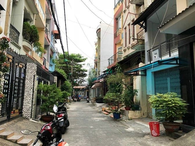 Hình ảnh bán gấp nhà hẻm 6m đô đốc long giá tốt