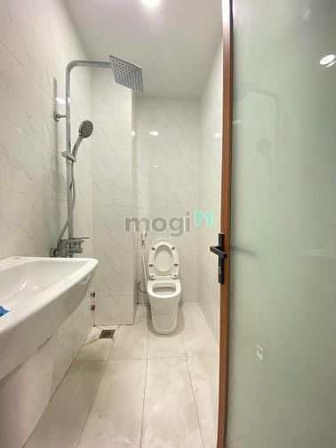 Hình ảnh BÓC TEM Căn Hộ, View Cực ĐẸP - LÝ THƯỜNG KIỆT, Đối Diện NTĐ PHÚ THỌ