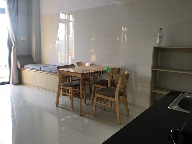 Hình ảnh Cho thuê phòng trọ Tân Bình cao cấp có gác lửng, ban công