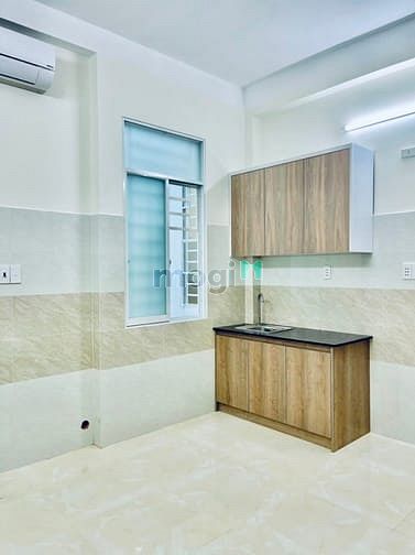 Hình ảnh Phòng full nội thất ngay đường Ngô Bệ, trung tâm quận Tân Bình
