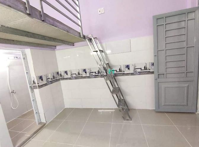 Hình ảnh Phòng trọ có gác 22m2 Tân Phú, rẻ có máy lạnh