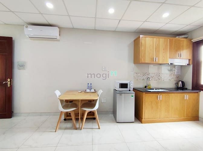 Hình ảnh Phòng full nội thất, 1 phòng ngủ riêng. Đường Lạc Long Quân, Tân Bình.
