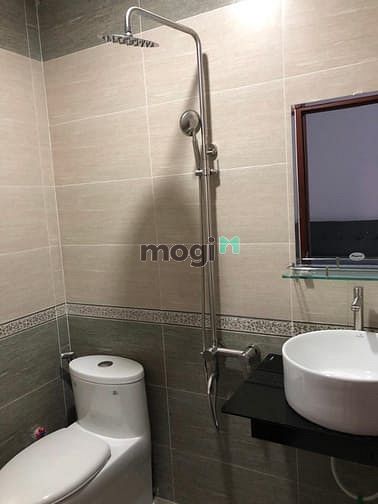 Hình ảnh có gác_ban công_full nội thất_tân bình_trung tâm