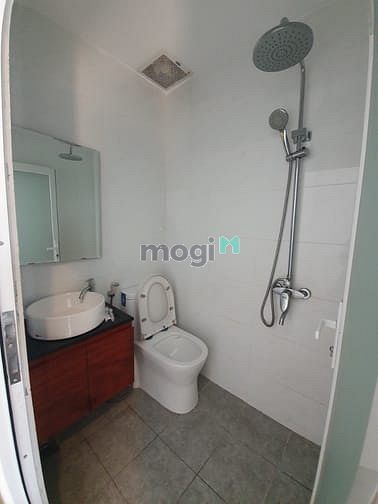 Hình ảnh Phòng khách sạn đẹp, yên tĩnh tại trung tâm Quận 1