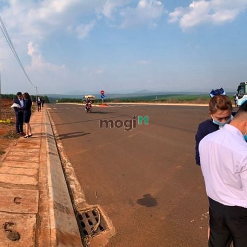 Hình ảnh Đất nền Đak Đoa trung tâm hành chính mới, bảng hàng tháng 4 2021