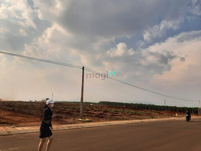 Hình ảnh Đất nền Đak Đoa trung tâm hành chính mới, bảng hàng tháng 4 2021