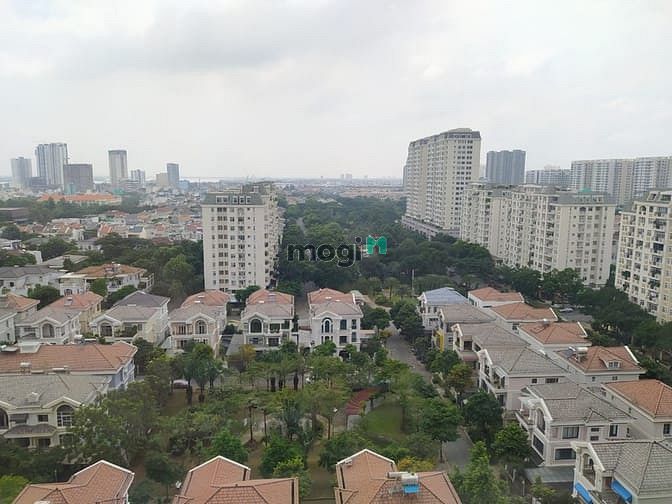 Hình ảnh cần cho thuê gấp Happy Valley, 135m2, lầu cao, nội thất cao cấp, 30 tr