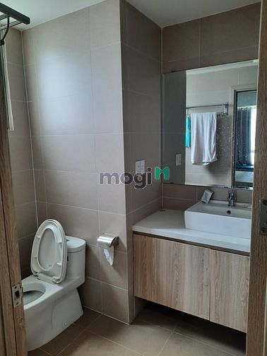 Hình ảnh Cần bán CH Hưng Phúc, tầng sân vườn - 97m2-2PN -full nội thất cao cấp.
