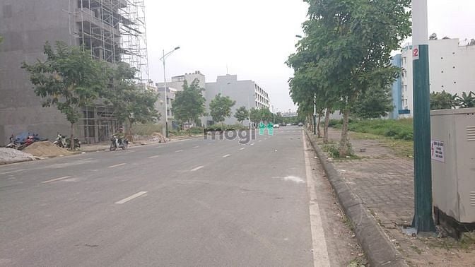 Hình ảnh Bán đất 120m2 lô 6b Lê Hồng Phong, mặt tiền 7m.