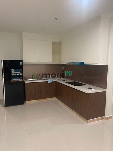 Hình ảnh Cho Thuê Central 2PN, 2WC - Đầu Đường Tạ Quang Bửu Quận 8
