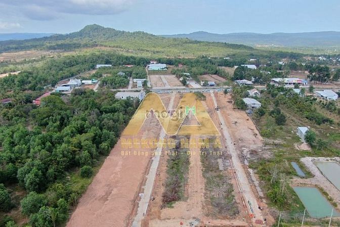 Hình ảnh Đất nên mặt tiền Nguyễn Trung Trực, TP. Phú Quốc sổ riêng 19 triệu/m2