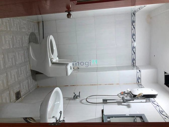 Hình ảnh Mb6623 nạp rút nhanh chóng Tân BìnhThang máy + hầm xe + giếng trời + full nội thất