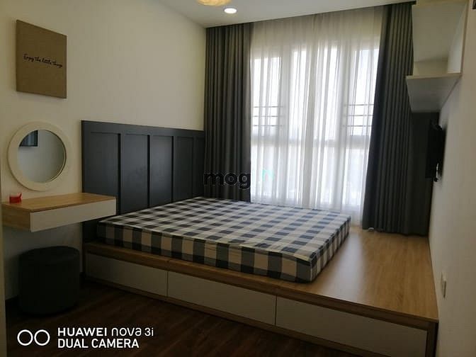 Hình ảnh Cho Thuê Căn Hộ The Golden Star 2PN,2WC View Hồ Bơi