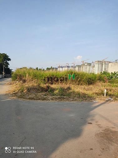 Hình ảnh Bán Lô đất góc 1/ Nguyễn Xiển Q9 107m2 Thổ cư 100%