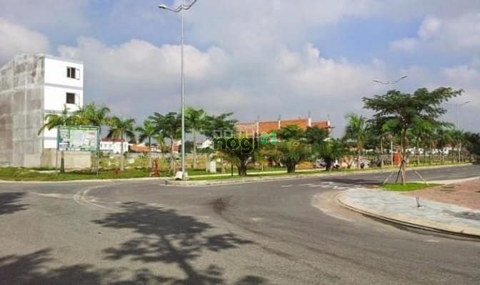 Hình ảnh Đất mặt tiền gần Aeon Mall Bình Tân, sổ hồng trao tay chỉ 4 tỷ