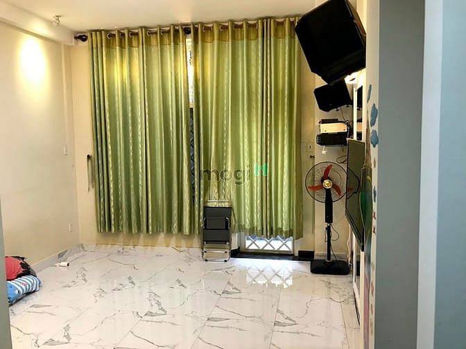 Hình ảnh Cho thuê nhà 436B Cách mạng Tháng 8, Phường 11, Quận 3