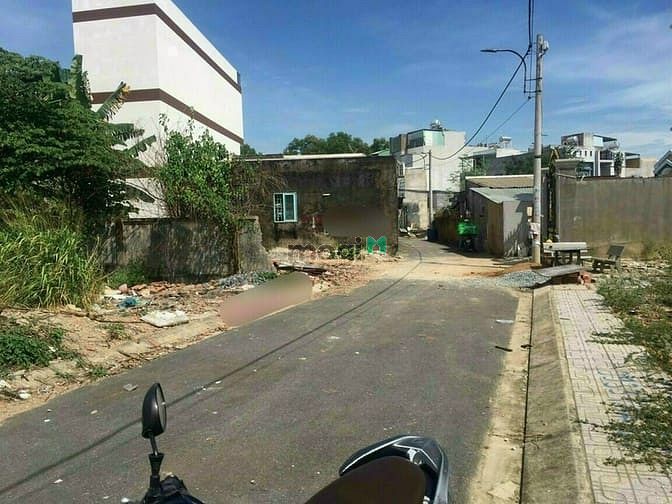Hình ảnh Bán Lô Đất 95m2 Đường 28 Nguyễn Xiển Phường Long Thạnh Mỹ