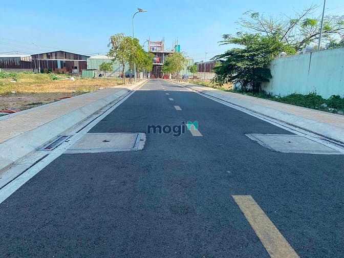 Hình ảnh Bán gấp lô đất 85,7m2 Quốc Lộ 50 - (sổ hồng riêng) giá TT 820tr 100%